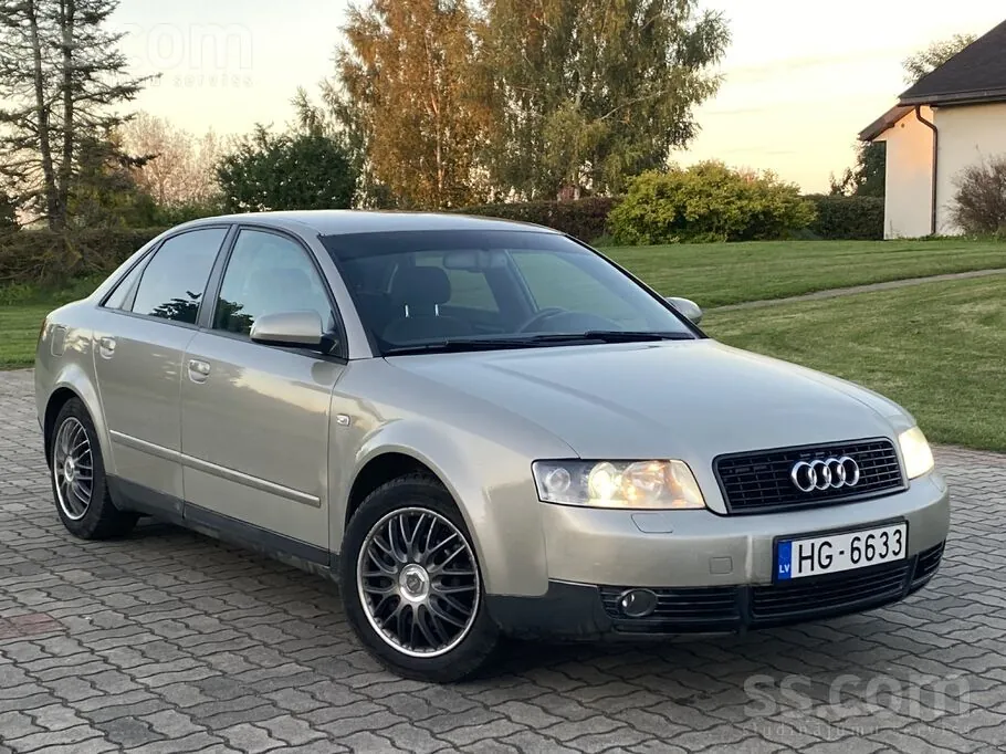 Audi A4 2004 photo 3
