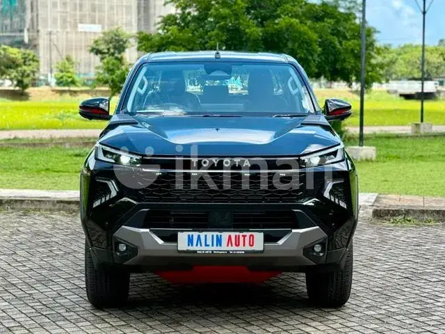 Toyota Hilux 2026 photo 2