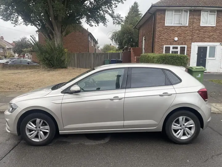 Volkswagen Polo 2018 photo 3