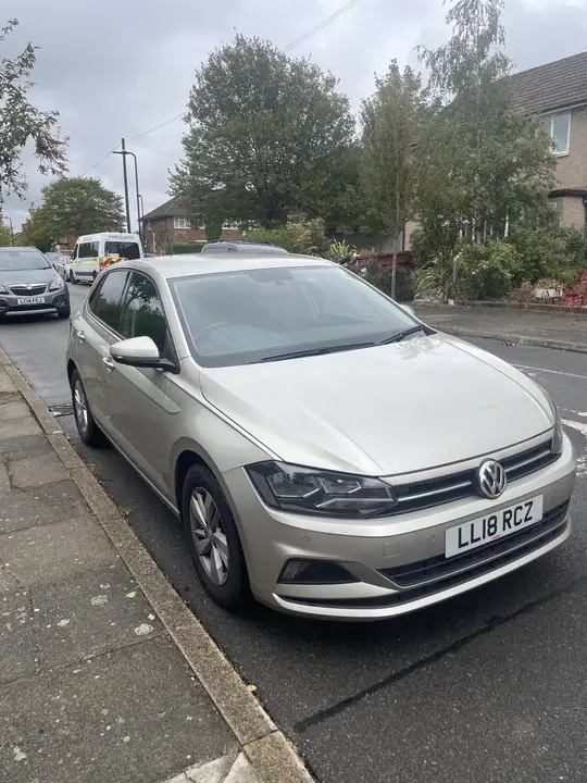 Volkswagen Polo 2018 photo 2