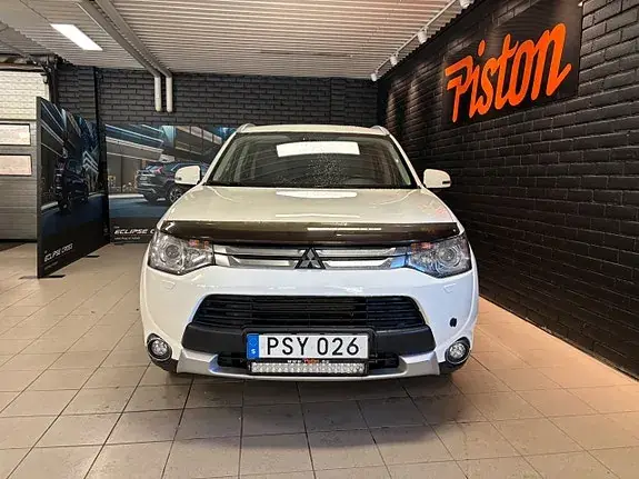 Mitsubishi Outlander 2015 photo 4