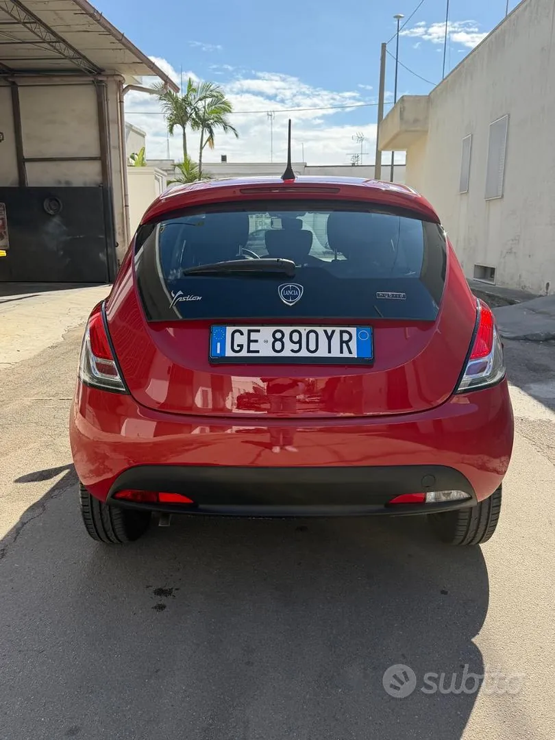 Lancia Ypsilon 2021 photo 4