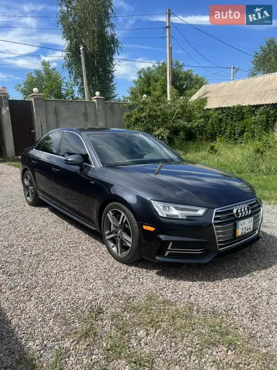 Audi A4 2018 photo 5