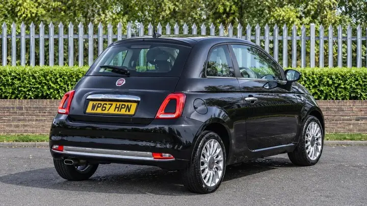 Fiat 500 2017 photo 2
