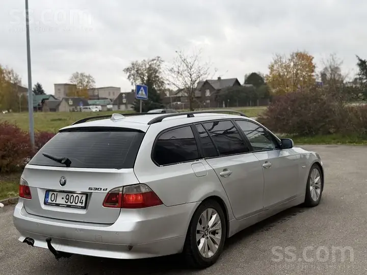 BMW 530D 2005 photo 3