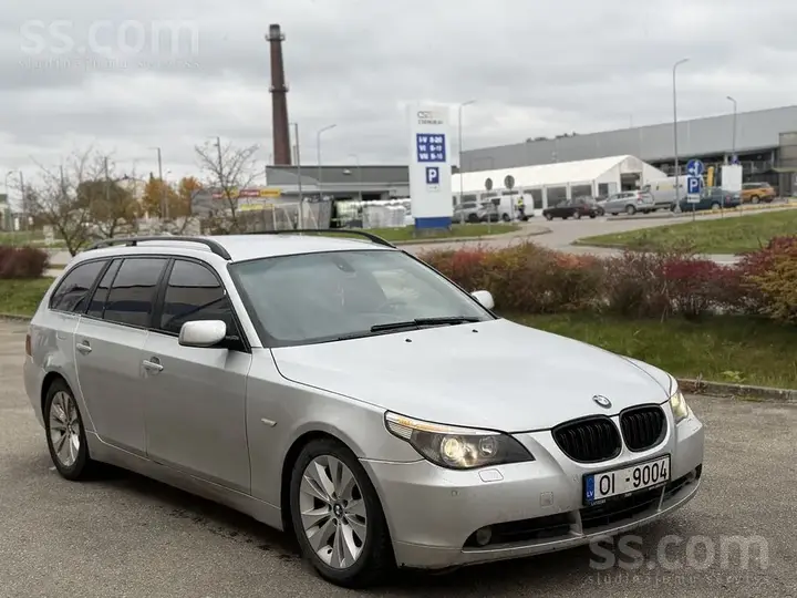BMW 530D 2005 photo 2