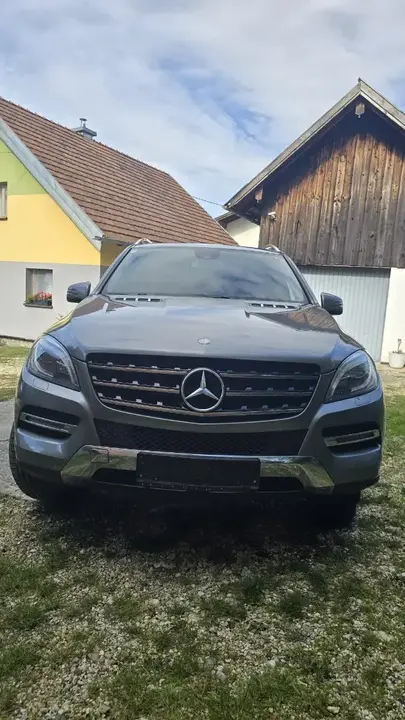 Mercedes-Benz M-Class