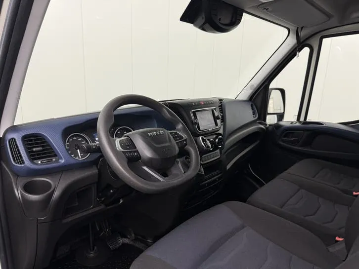 Iveco Daily 2021 photo 3