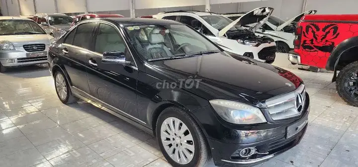 Mercedes-Benz C-Class 2008 photo 2