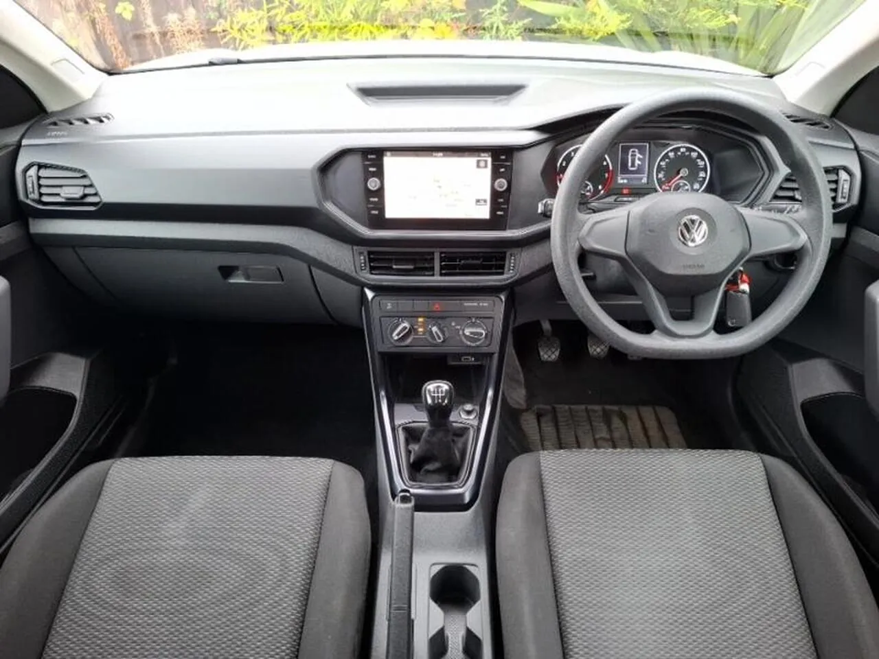 Volkswagen T-Cross 2019 photo 3