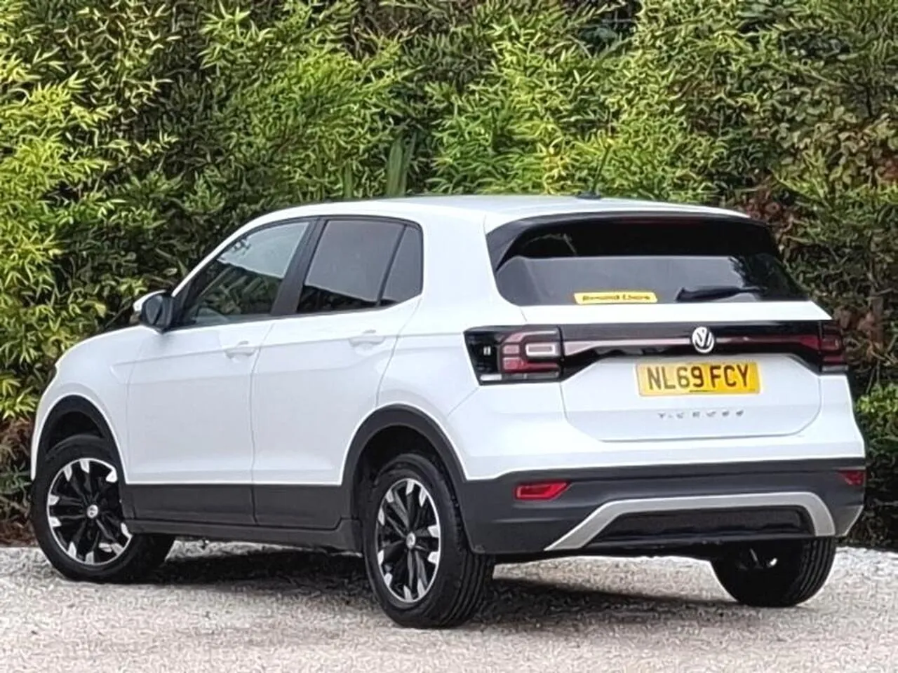 Volkswagen T-Cross 2019 photo 2