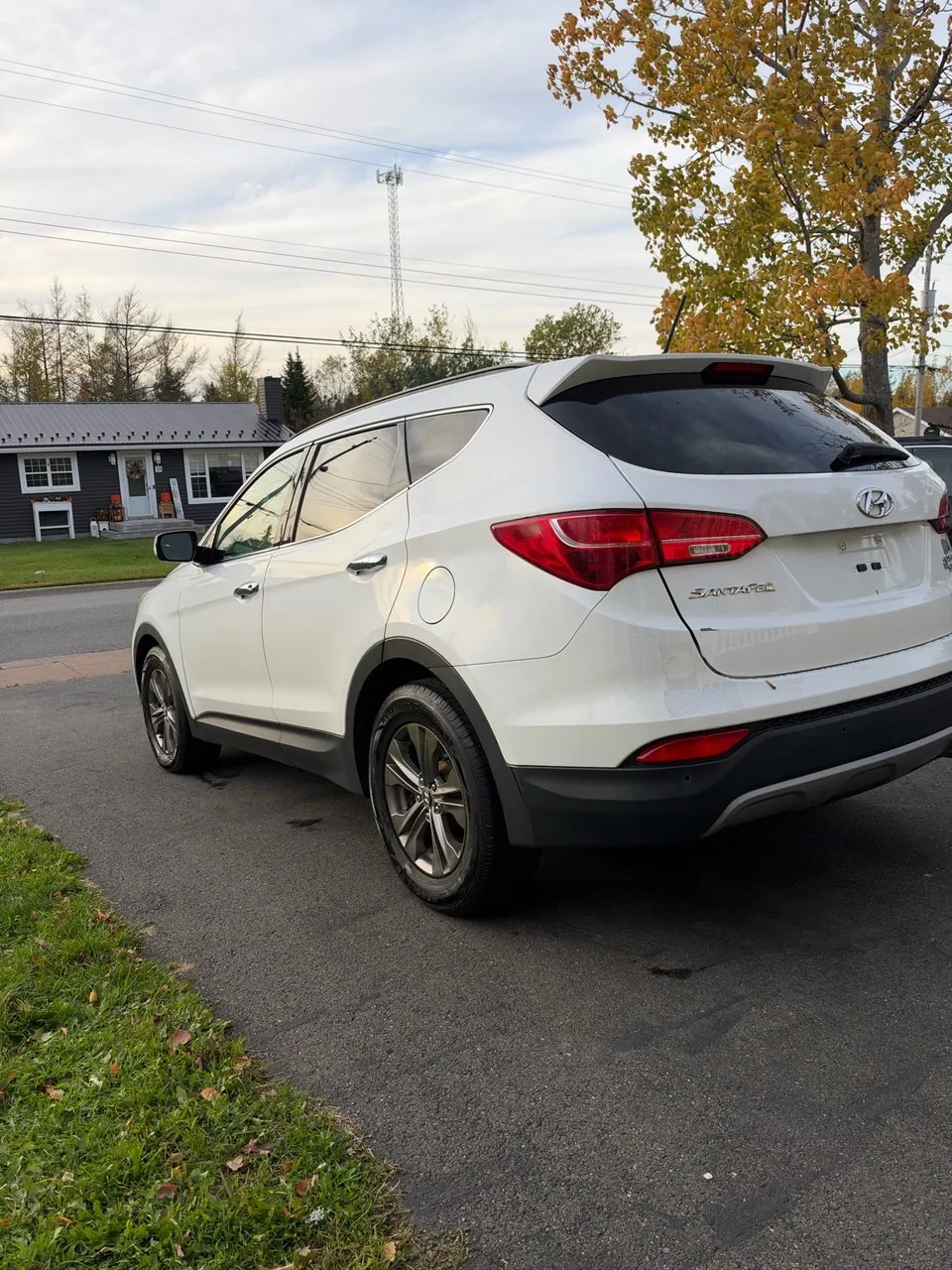 Hyundai Santa Fe 2013 photo 3