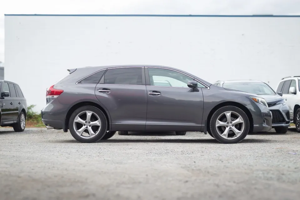 Toyota Venza 2015 photo 4