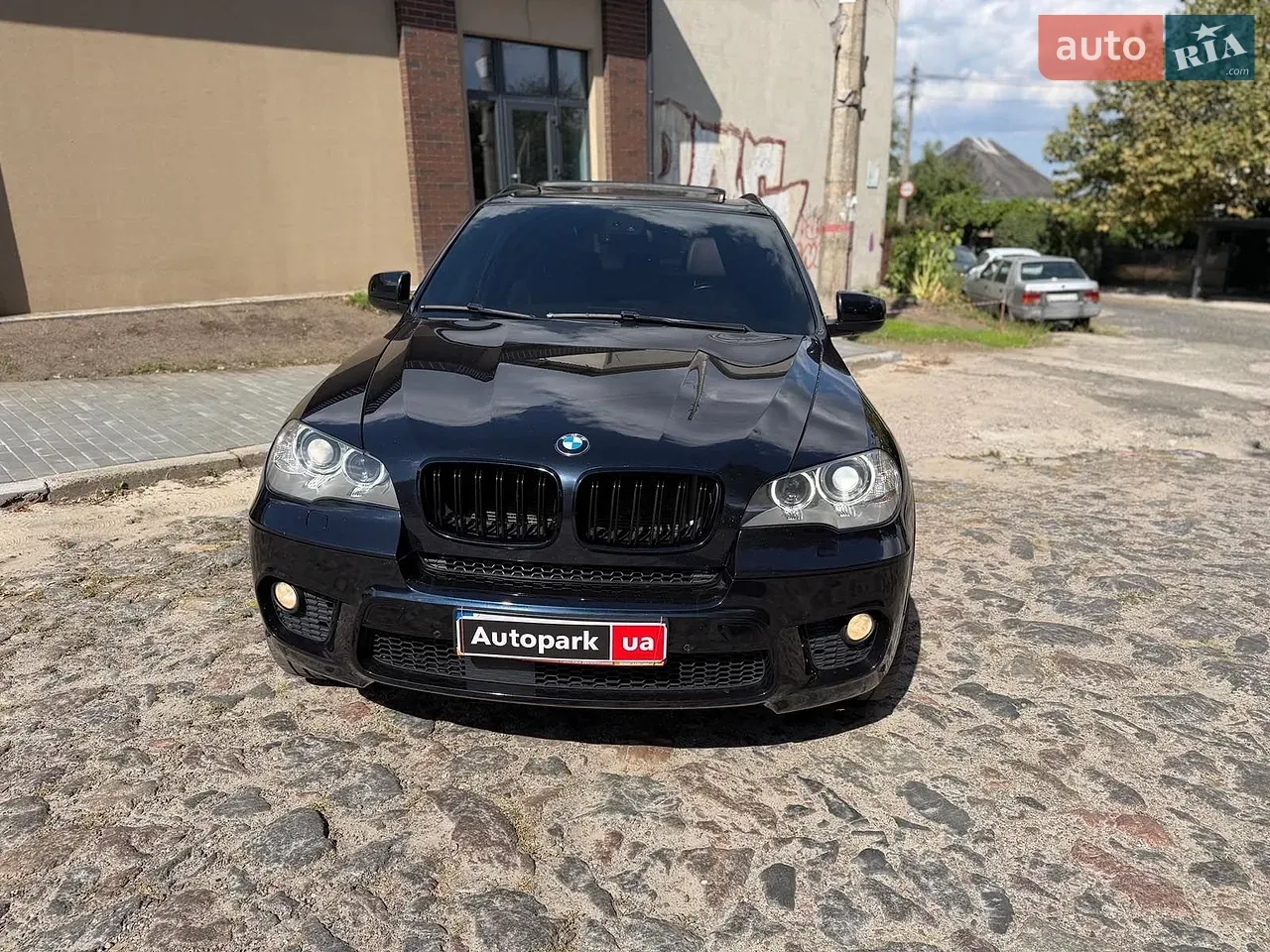 BMW X5 2012 photo 2