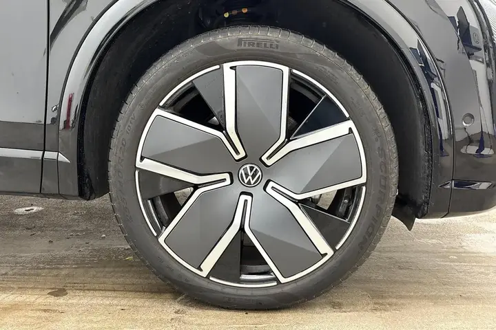 Volkswagen Tiguan 2026 photo 5