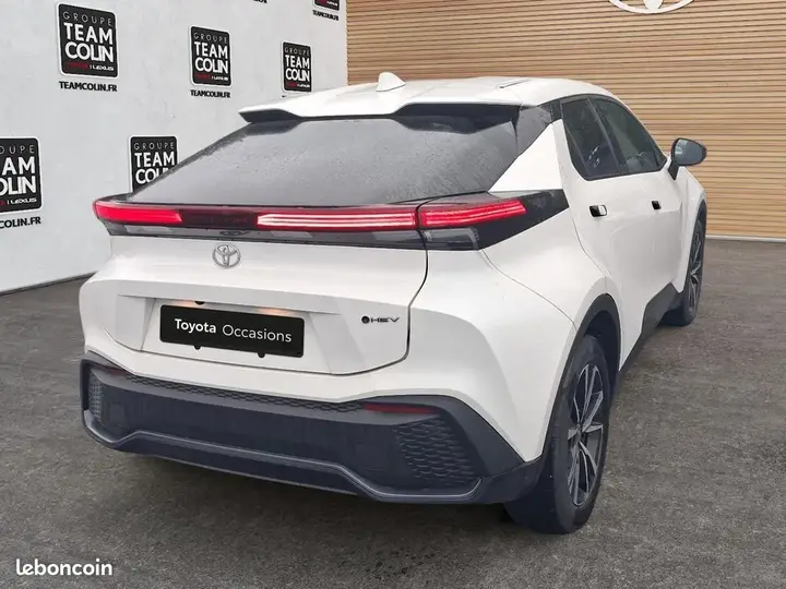 Toyota C-Hr 2025 photo 5