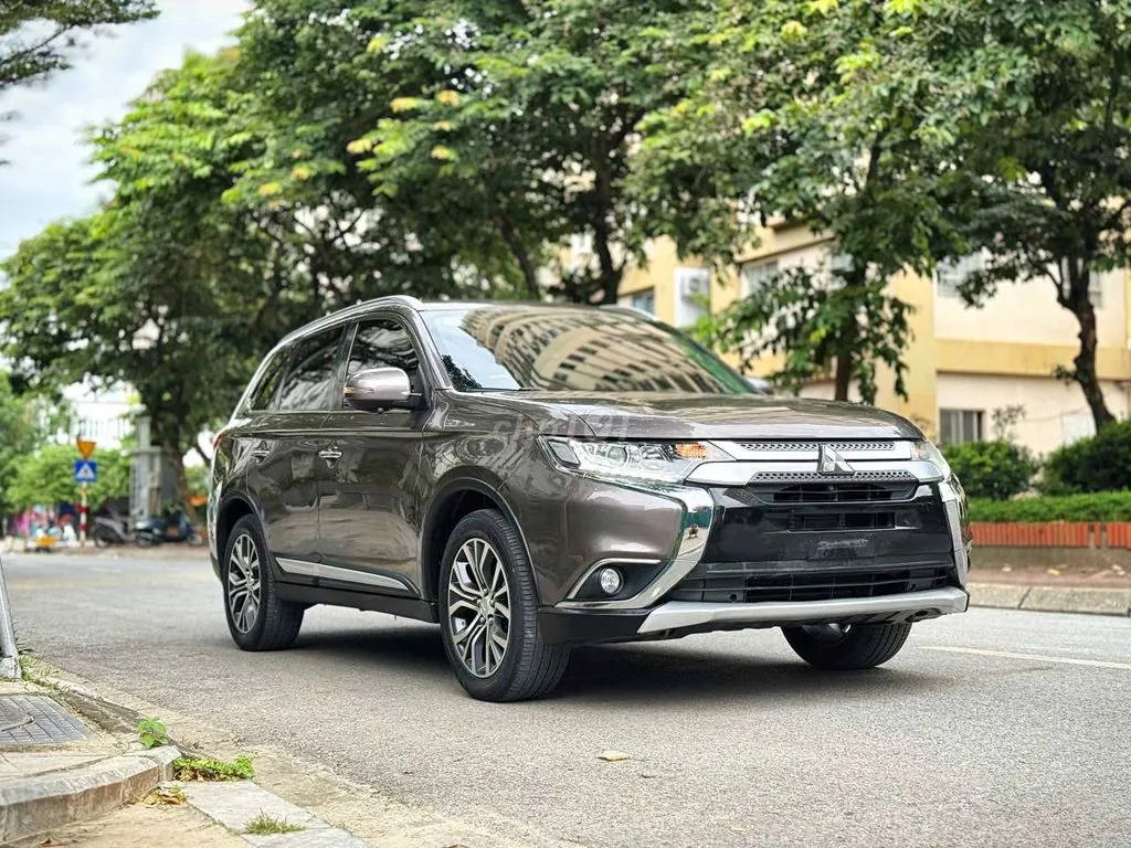 Mitsubishi Outlander 2018 photo 4