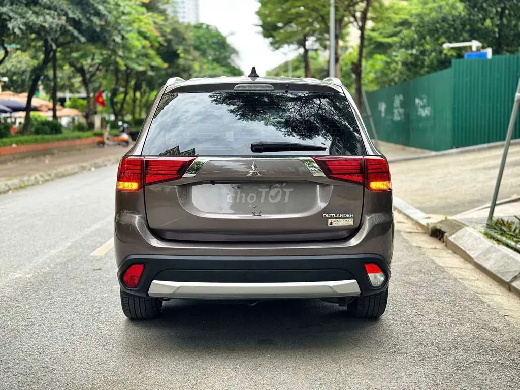 Mitsubishi Outlander 2018 photo 5