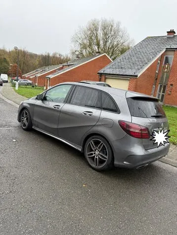 Mercedes-Benz B200