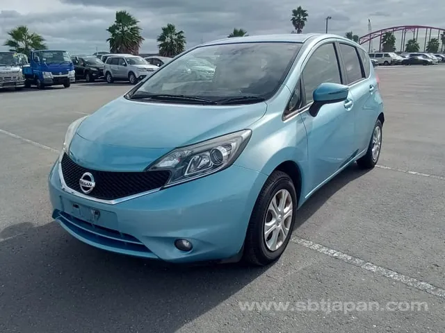 Nissan Note X 2016 photo 2