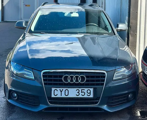Audi A4 2009 photo 4