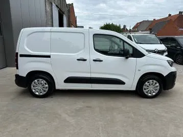 Peugeot Partner 2019 photo 2