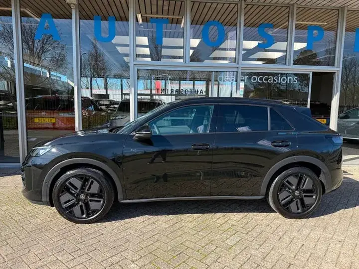 Volkswagen T-Roc 2026 photo 3