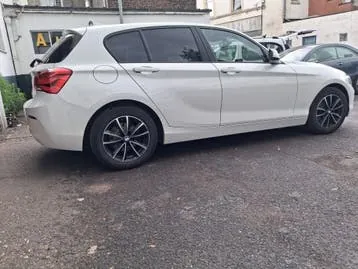 BMW 1 Series 2016 photo 3