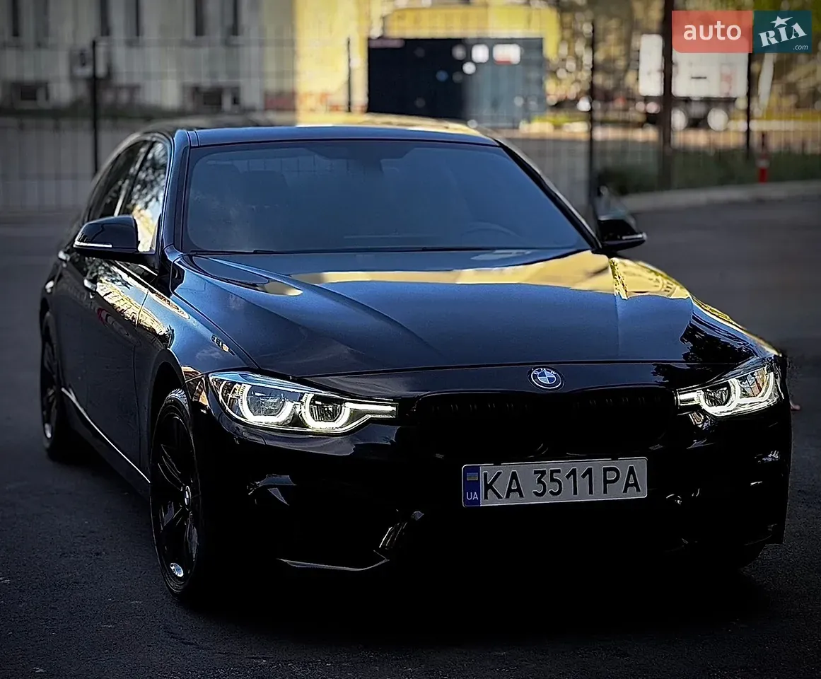 BMW 3 Series 2017 photo 4
