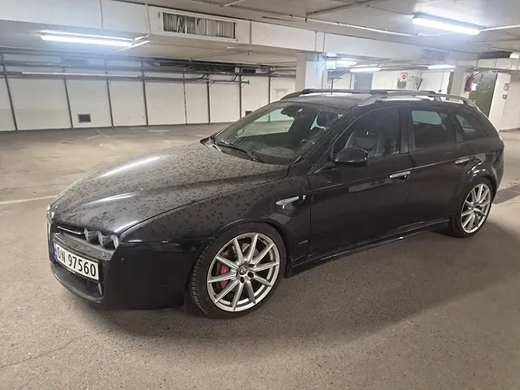 Alfa Romeo 159 2012 photo 4