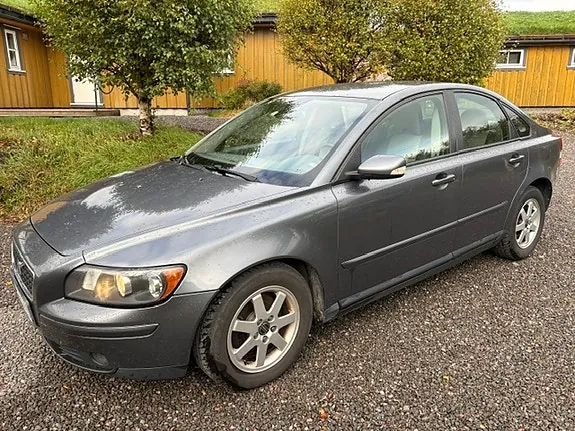 Volvo S40 2006 photo 2