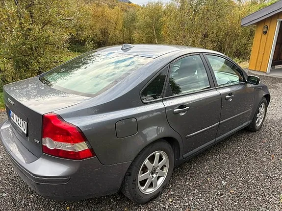 Volvo S40 2006 photo 4