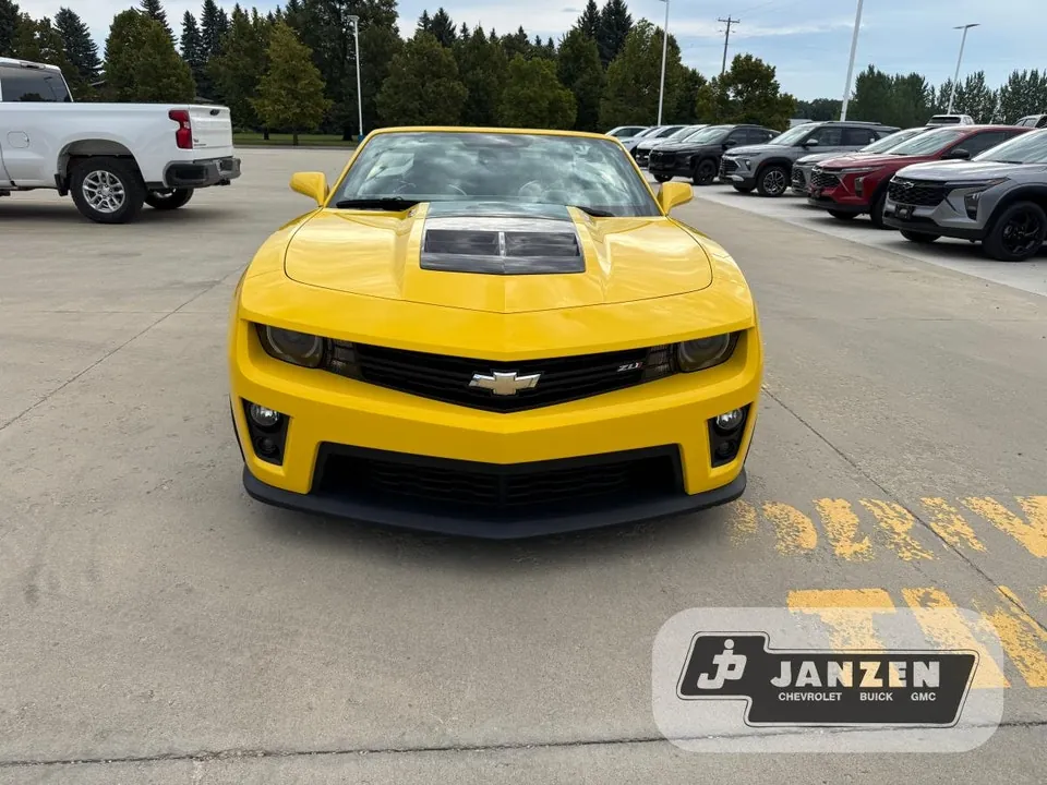 Chevrolet Camaro 2013 photo 2