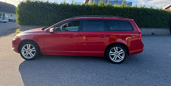 Volvo V70 2008 photo 3