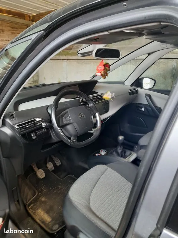 Citroen C4 Picasso 2016 photo 3