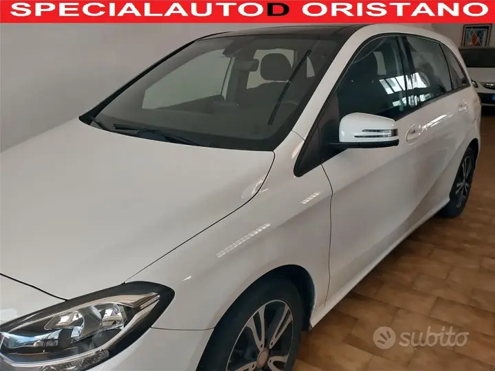 Mercedes-Benz B 2015 photo 4
