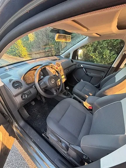 Volkswagen Caddy 2011 photo 4
