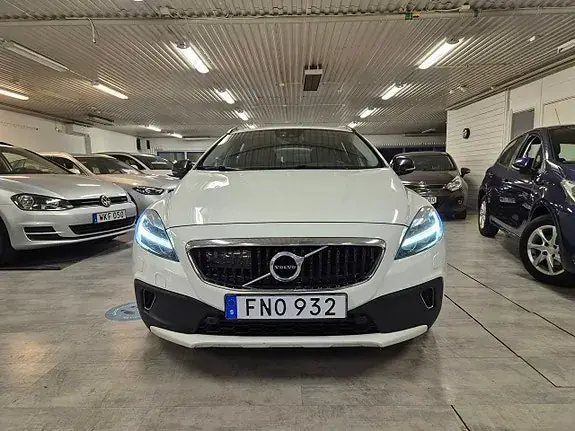 Volvo V40 Cross Country 2019 photo 3