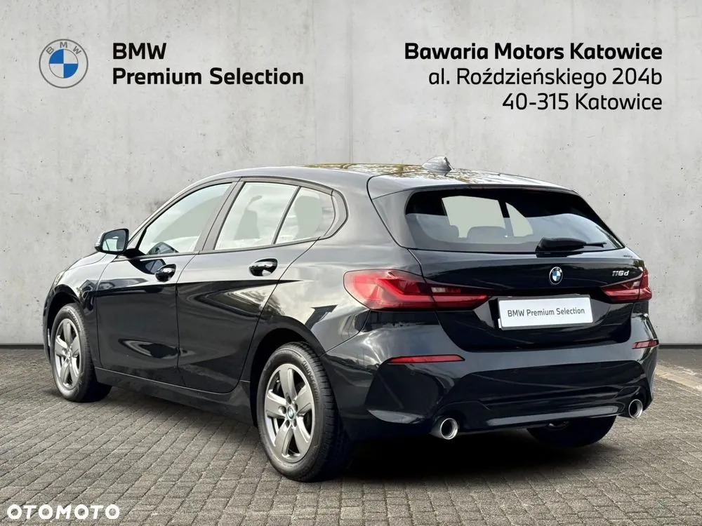 BMW Seria 1 2022 photo 3