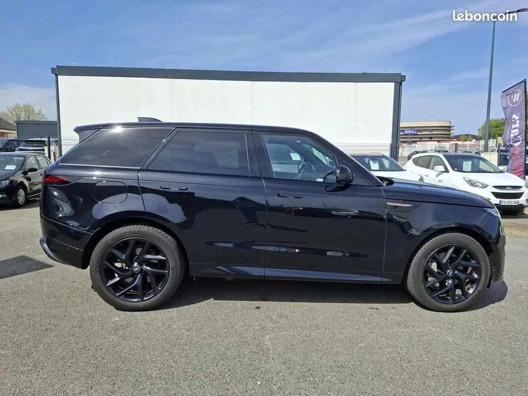 Land Rover Range Rover Sport 2024 photo 4