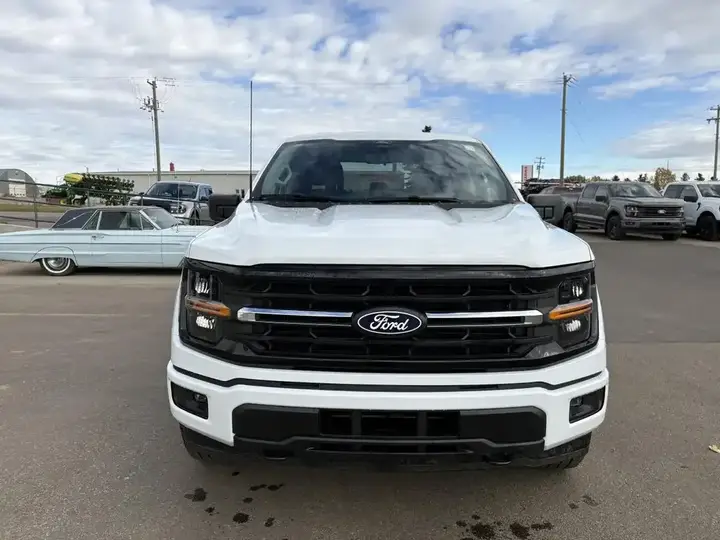 Ford F-150 2026 photo 2