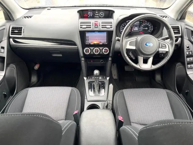 Subaru Forester 2016 photo 2