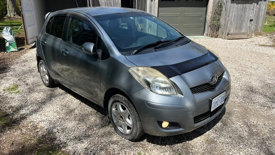 Toyota Vitz 2008 photo 3
