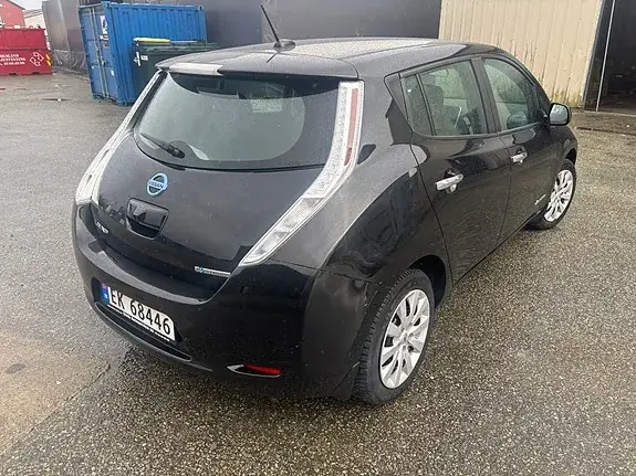 Nissan Leaf 2014 photo 3