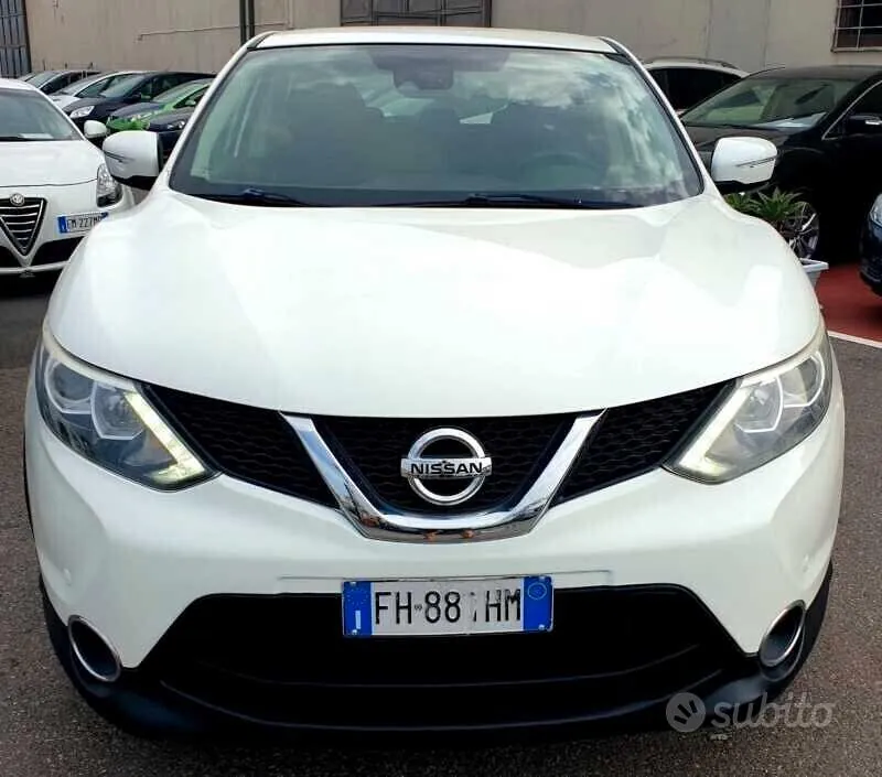 Nissan Qashqai 2014 photo 2