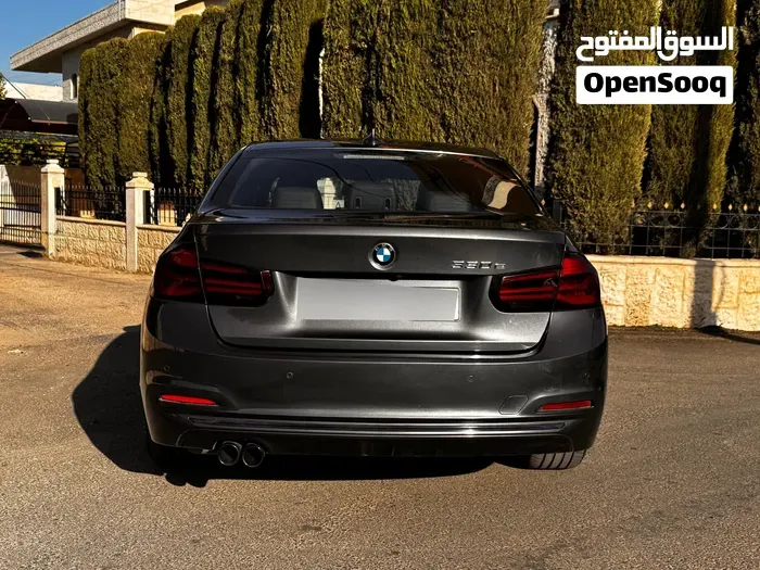 BMW 3 Series 2018 photo 4