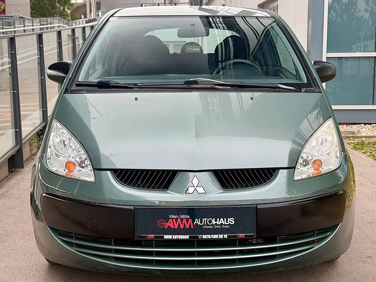 Mitsubishi Colt 2005 photo 3