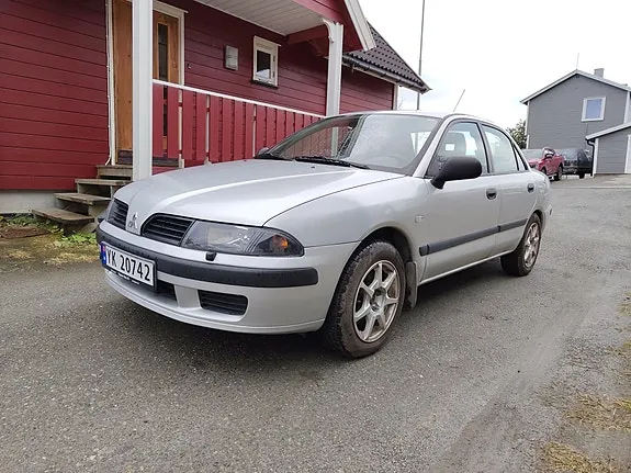 Mitsubishi Carisma