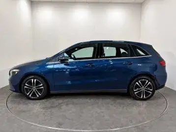 Mercedes-Benz B-Class 2023 photo 2