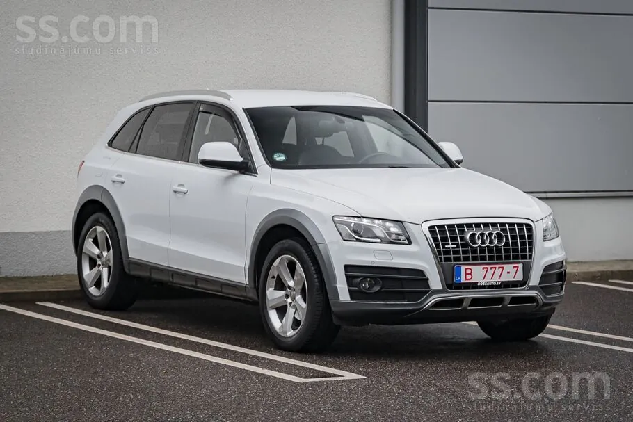 Audi Q5 2012 photo 3